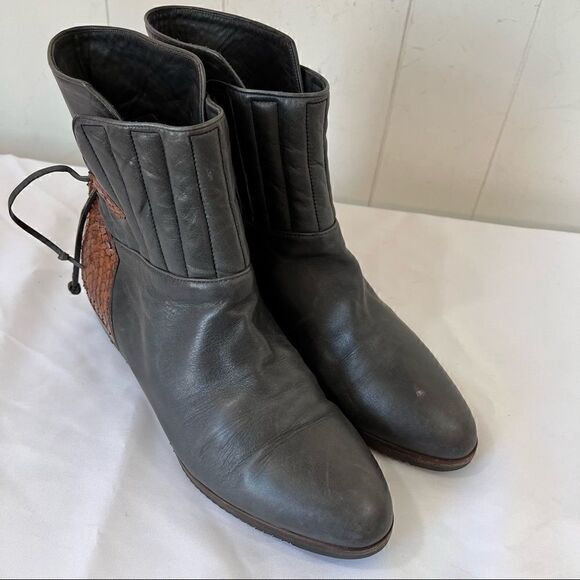 Designer Lorenzo Banfi Quilted Leather Snakeskin Slip On Boot Ankle Brown Sz 8.5 - Picture 5 of 12